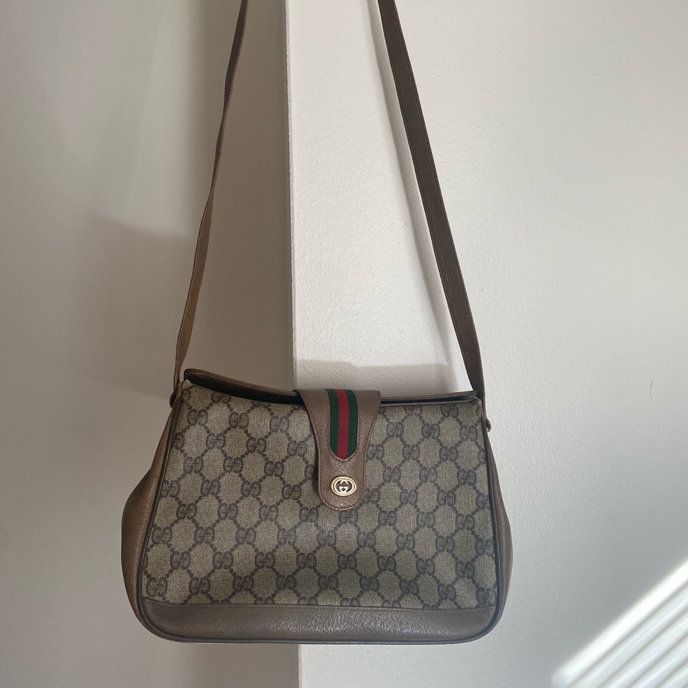 COPY - Vintage Gucci bag circa 1981